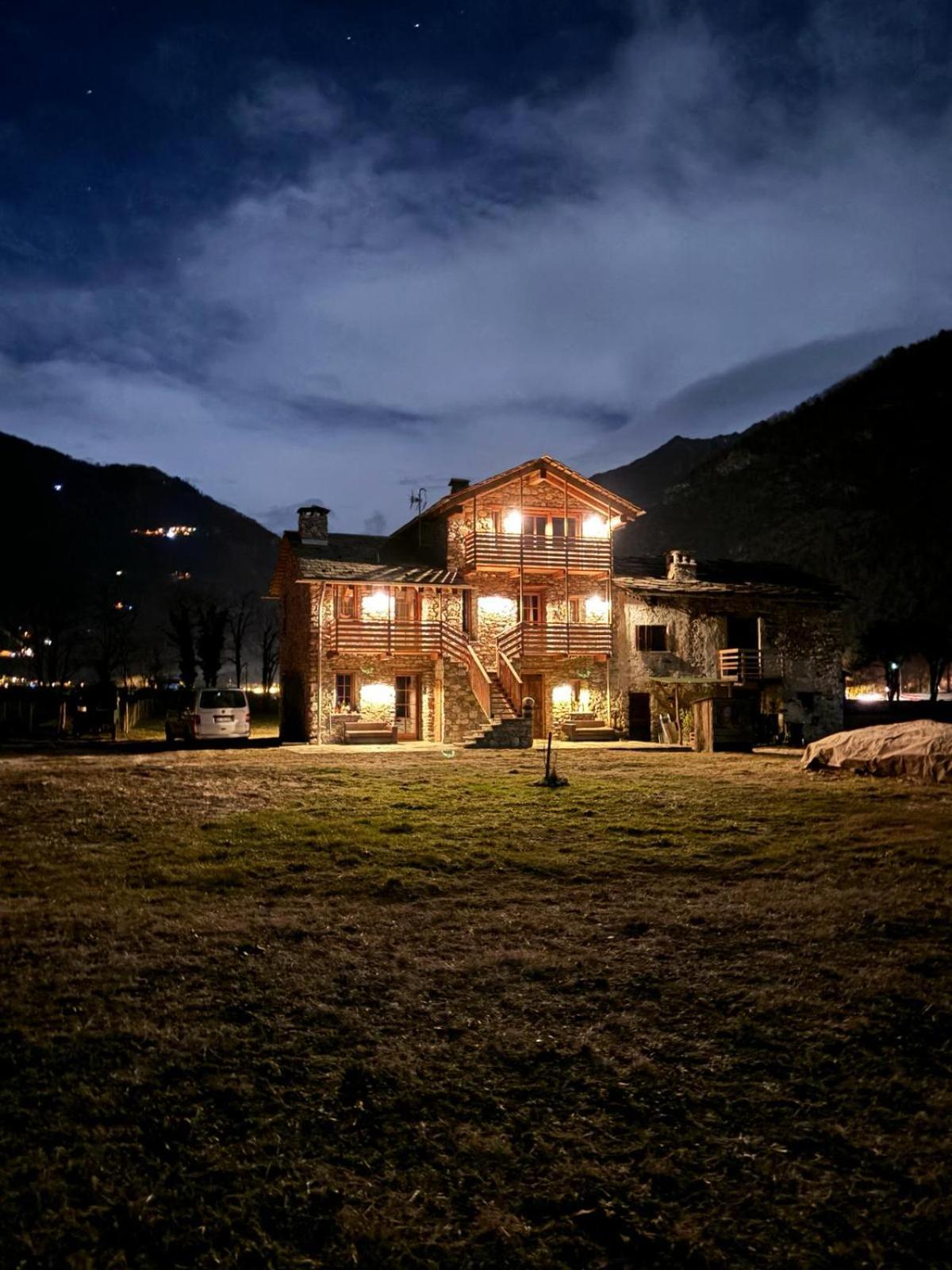 Chalet Valchiavenna San Cassiano  Eksteriør billede